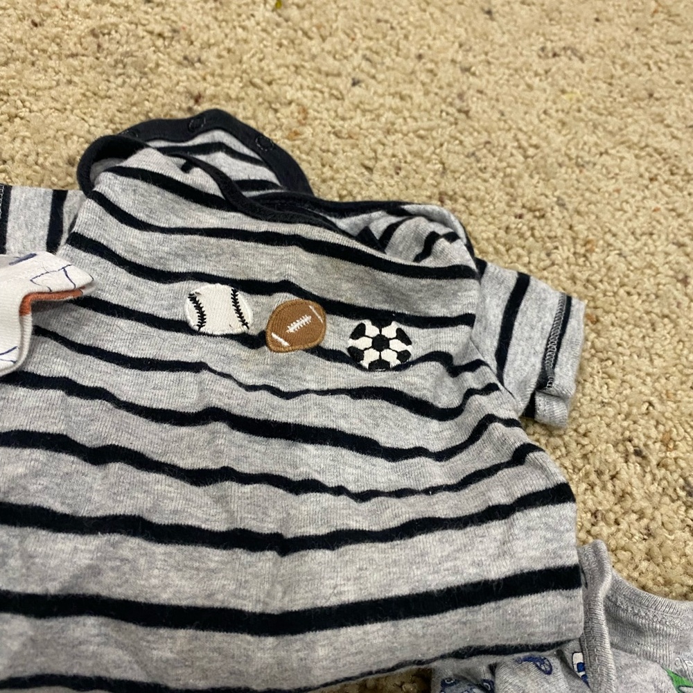 Carter's Blue, Gray, and White Kids Onesies- #128 - Picture 7 of 9